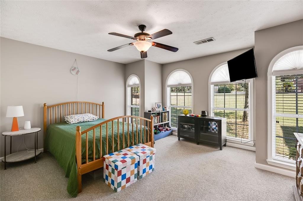 Laurel Lakes - Residential