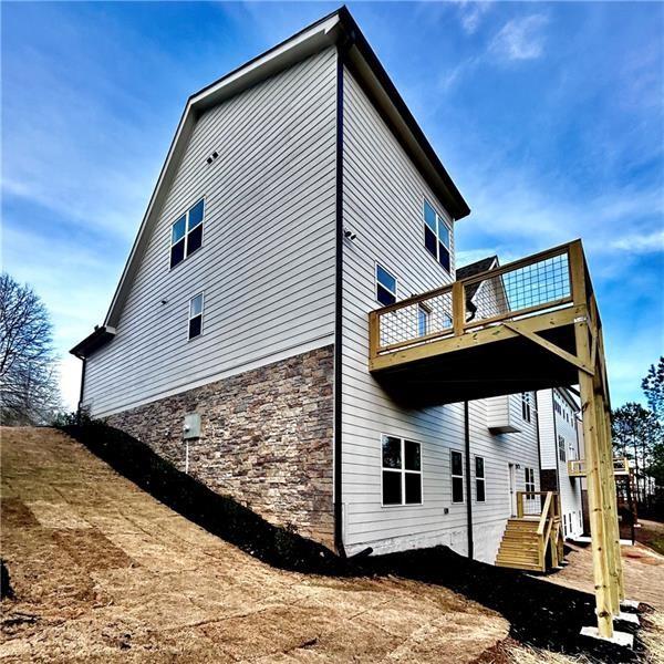 22 Lakewood Court SE