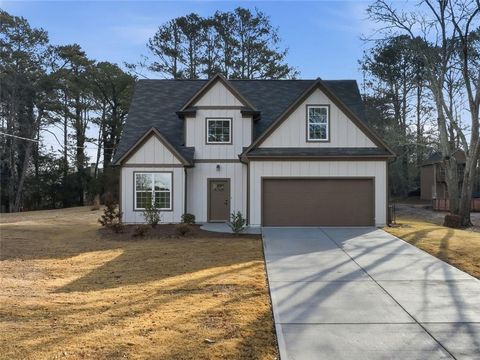 Homes For Sale - 2557 Casablanca Drive<br/> Conyers, GA 30012