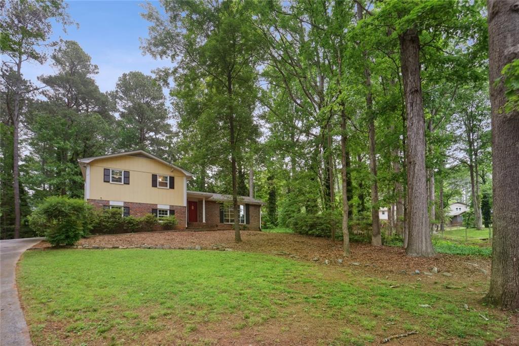 358 W West Wind Drive, Lilburn, Georgia image 30