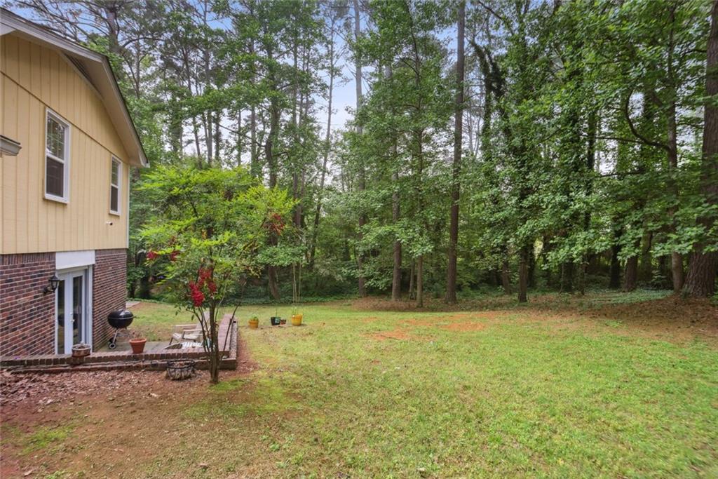 358 W West Wind Drive, Lilburn, Georgia image 28
