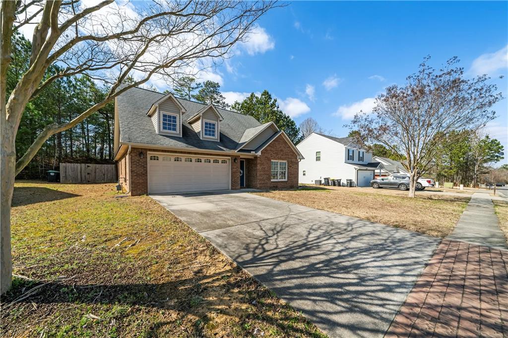 23 Walton Creek Drive SW