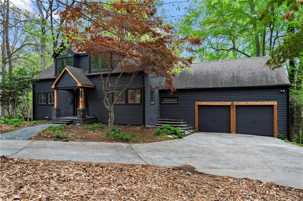 1890 Spalding Drive