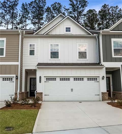 Townhouse For Sale - 1170 Chastain Drive<br/> Sugar Hill, GA 30518