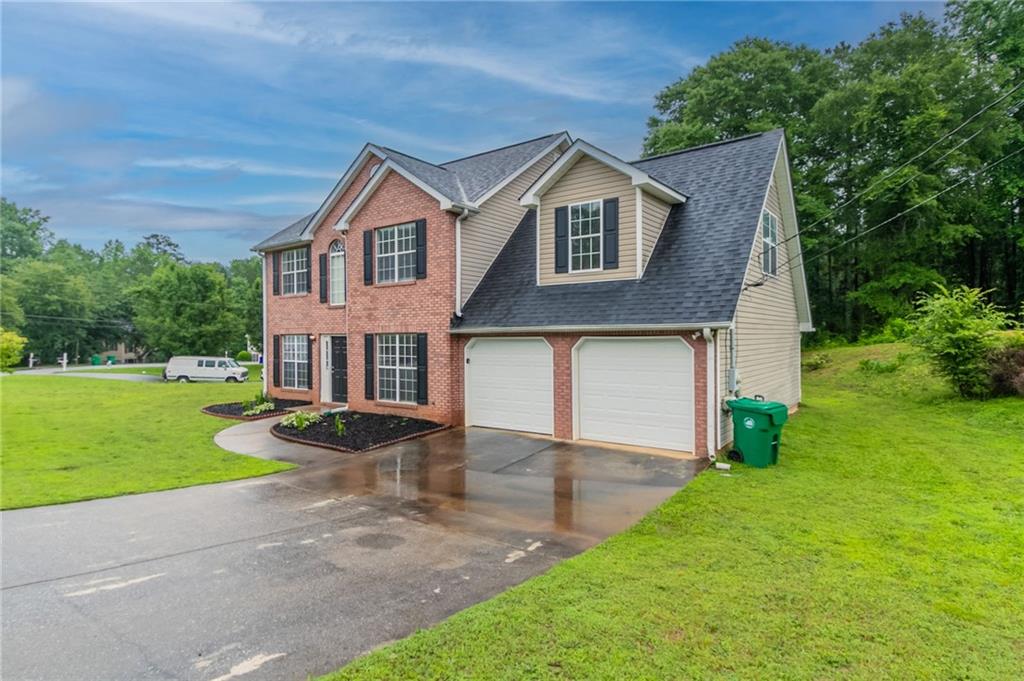 6683 Princeton Park Court, Lithonia, Georgia image 2