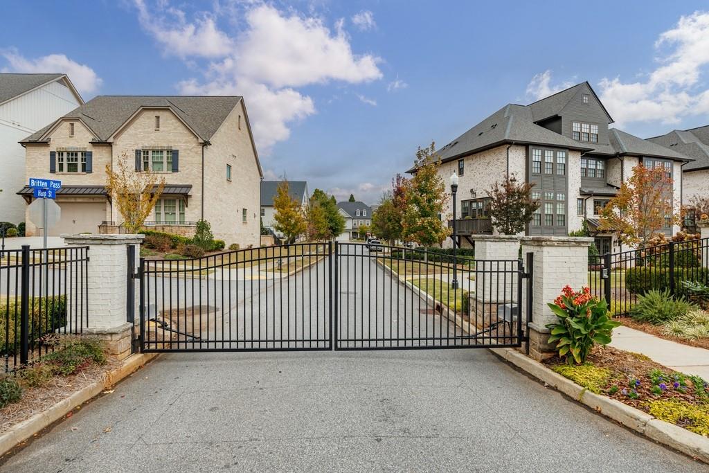 Serenade - Residential