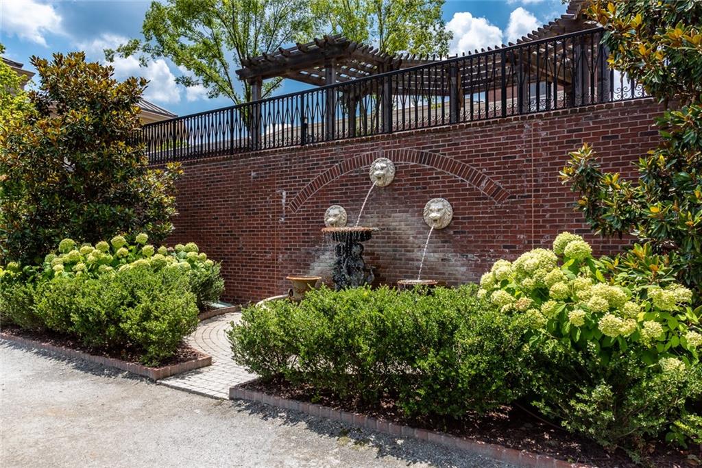 Serenade - Residential