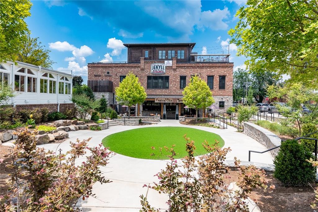 Serenade - Residential