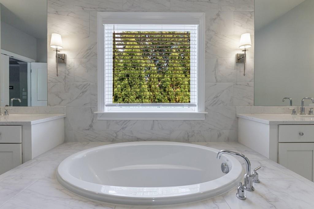 Serenade - Residential