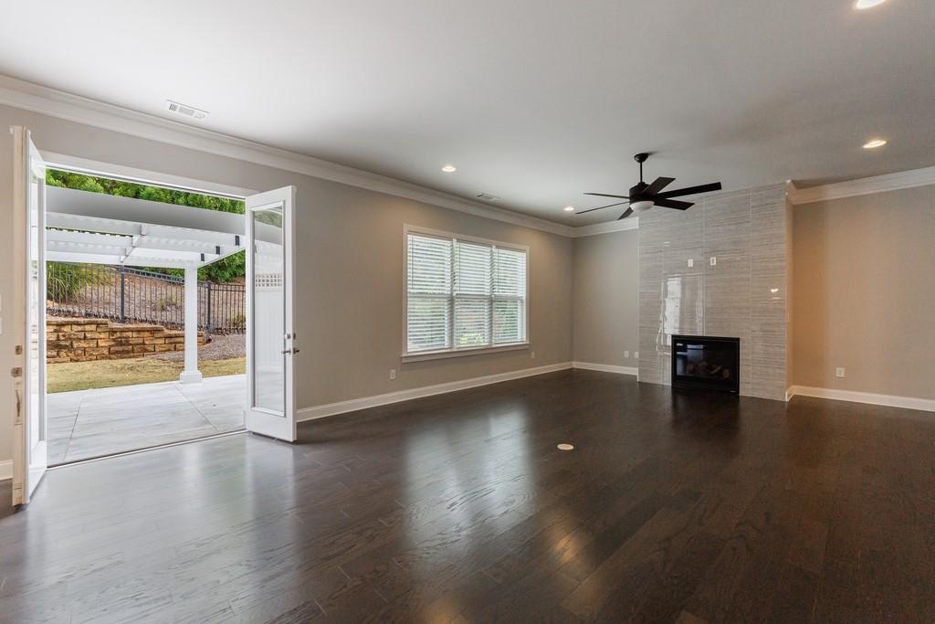 Serenade - Residential