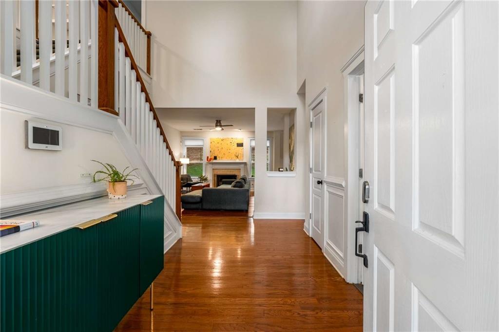 1607 Boulder Walk Drive SE