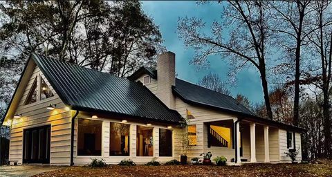 793 Cardinal Cove Woodstock GA 30188