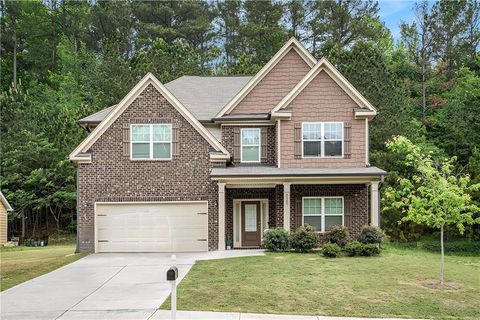 5665 Valley Loop Fairburn GA 30213