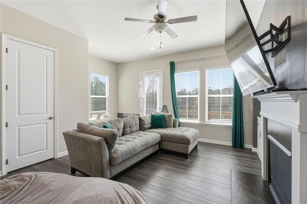 3317 Park Pointe Circle