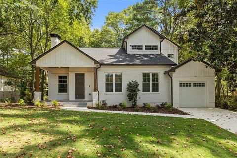 Photo of 429 Woodhaven Drive, Decatur, GA 30030 (MLS # 7677900)