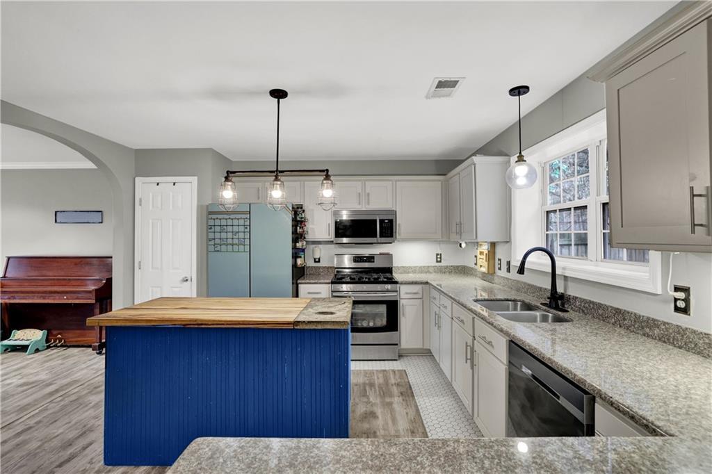 3780 Harris Boulevard NW