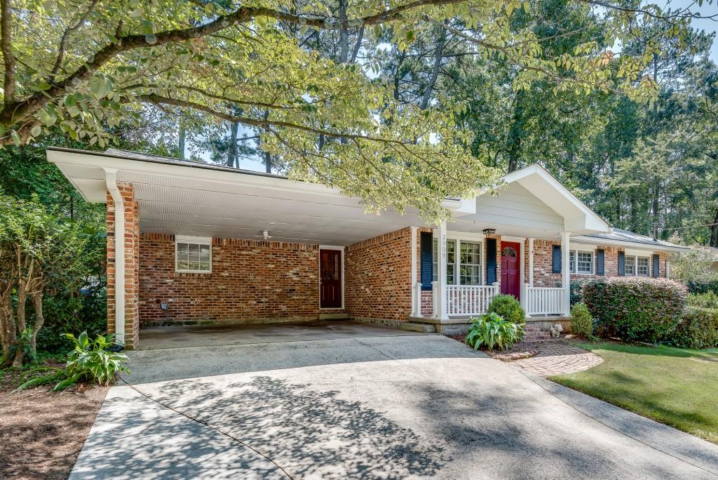 2909 Harcourt Drive