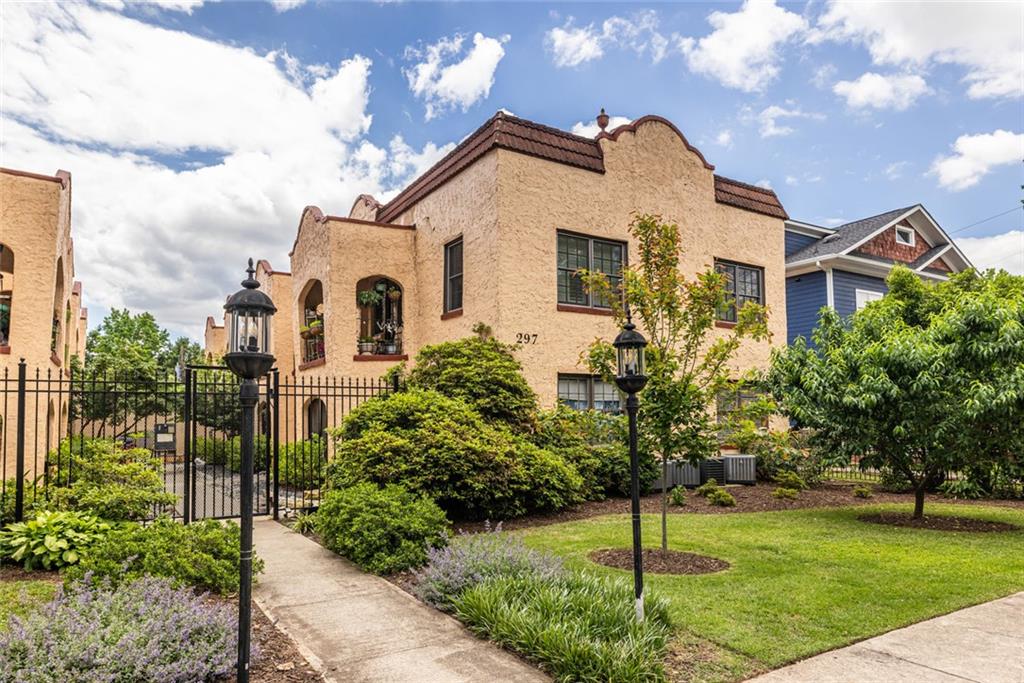 297 Atlanta Avenue SE 8
