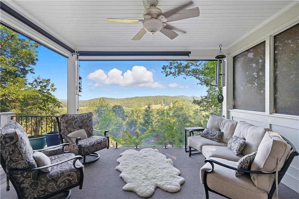 23 Vista Woods Lane SE