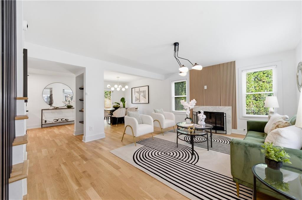 126 Marona Street NE