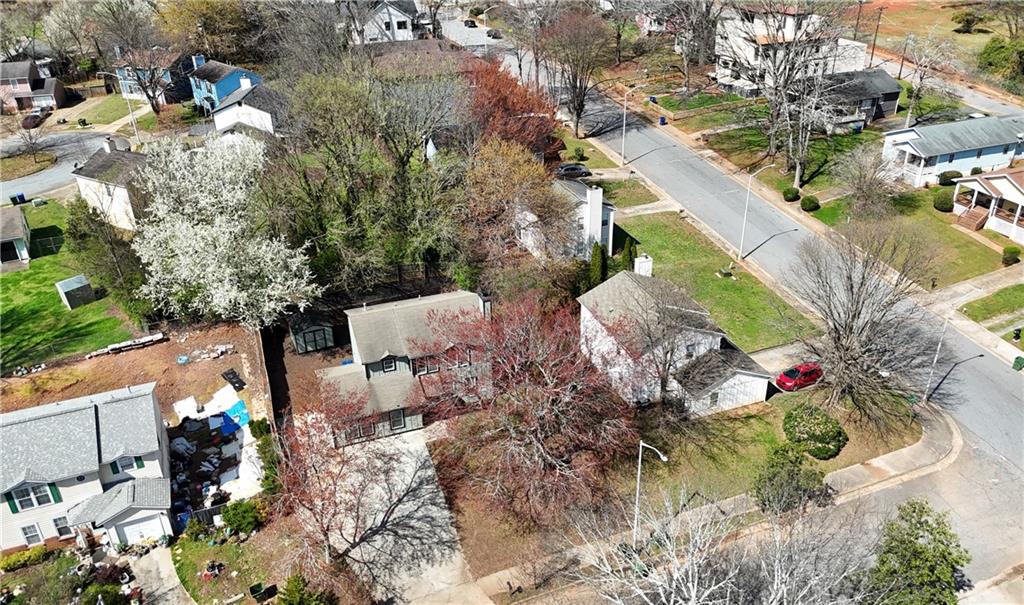 126 Marona Street NE