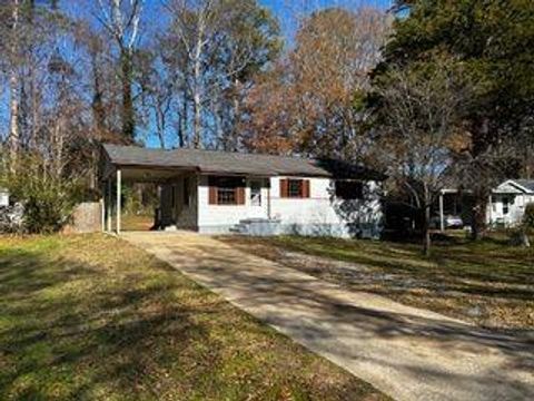 A home in Austell