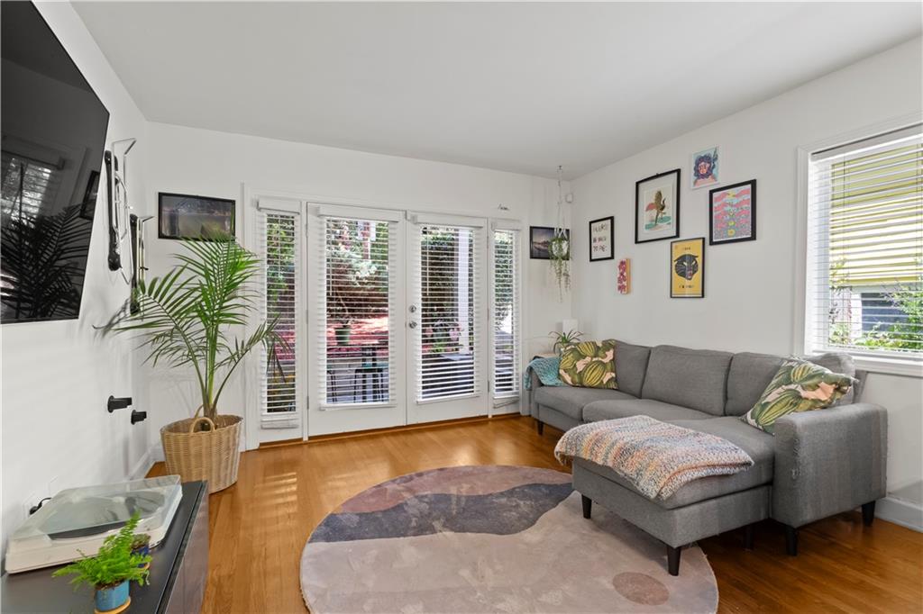 212 Berean Avenue SE 1