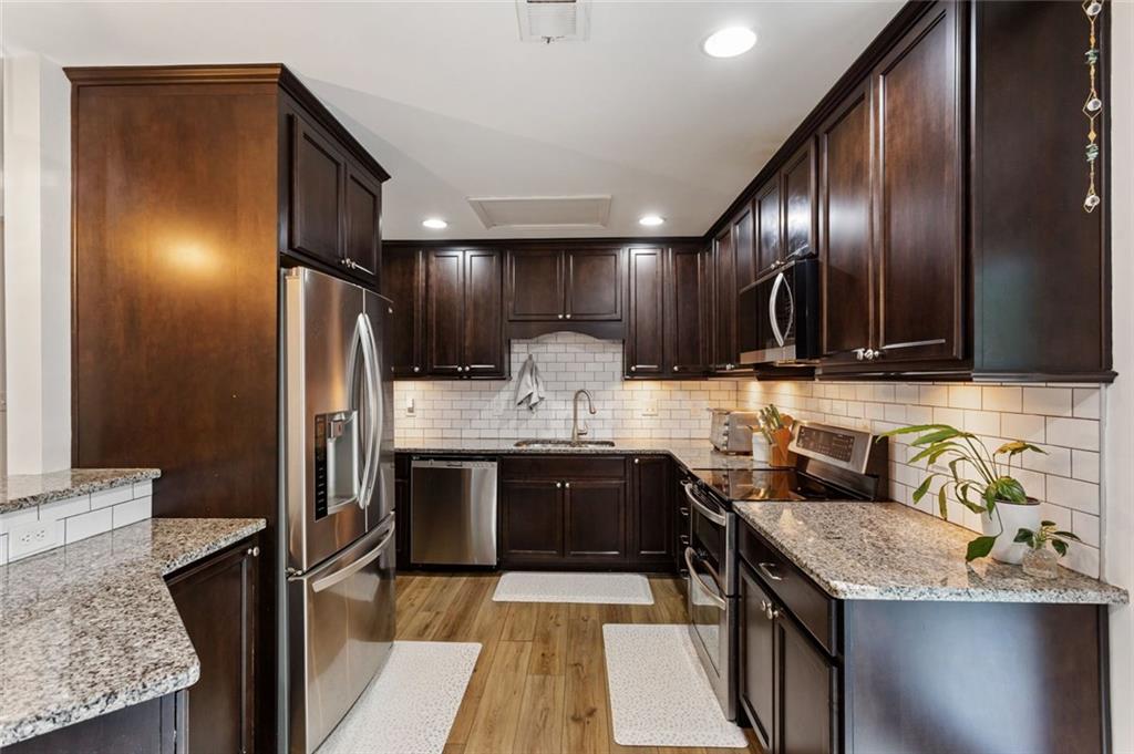 1671 Northlake Springs Court