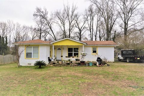 A home in Lithonia
