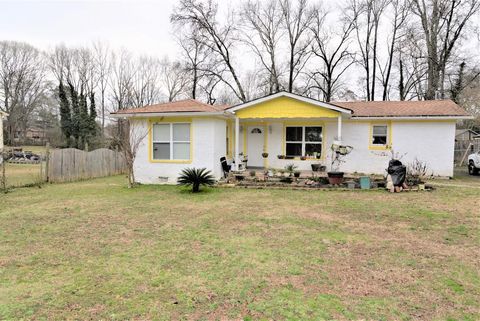 A home in Lithonia