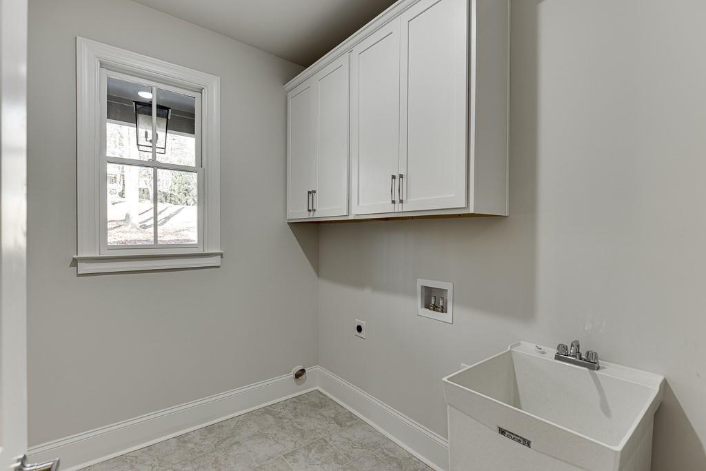 1833 Piney Bend Drive