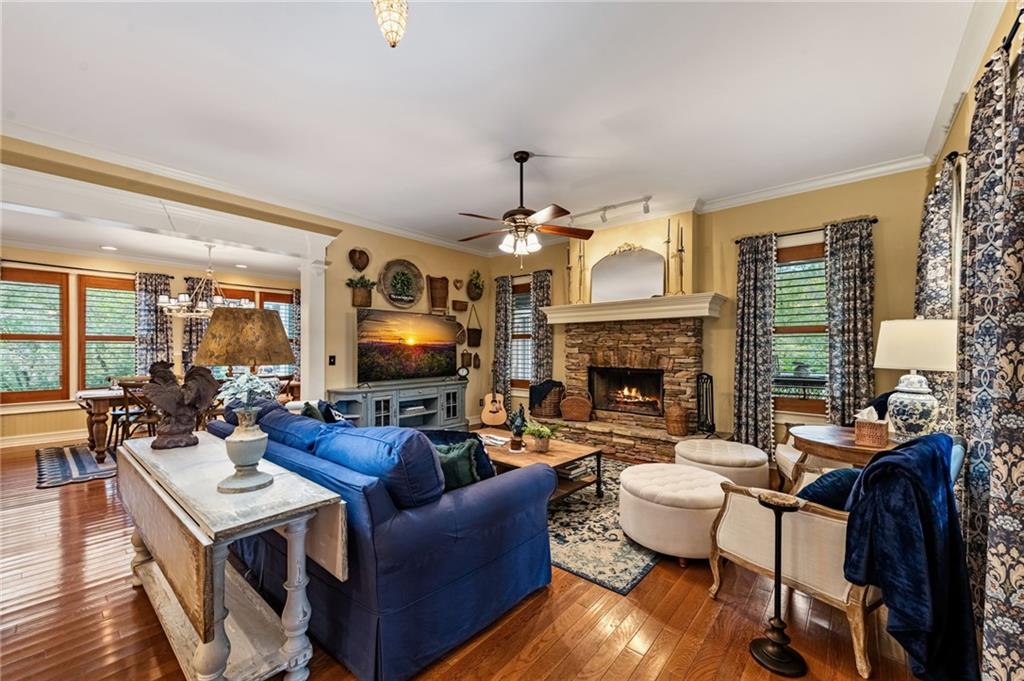 Ellijay, Georgia, 30540, United States, 4 Bedrooms Bedrooms, ,3 BathroomsBathrooms,Residential,Active,1968102
