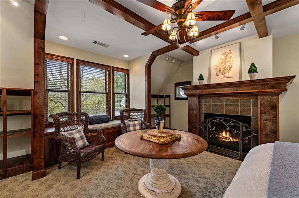 Ellijay, Georgia, 30540, United States, 4 Bedrooms Bedrooms, ,3 BathroomsBathrooms,Residential,Active,1968102