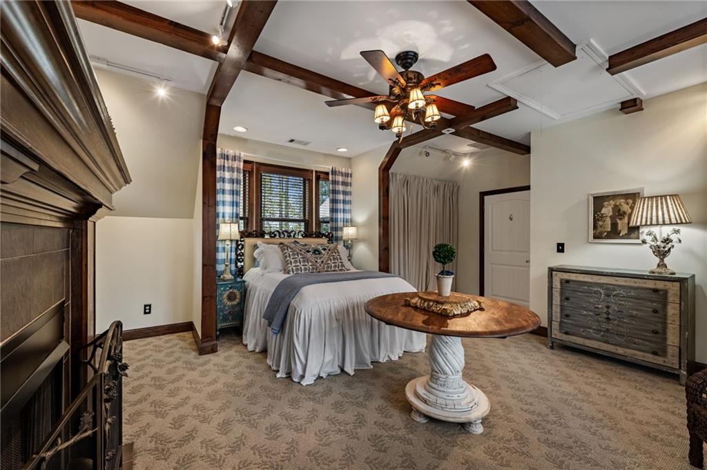 Ellijay, Georgia, 30540, United States, 4 Bedrooms Bedrooms, ,3 BathroomsBathrooms,Residential,Active,1968102