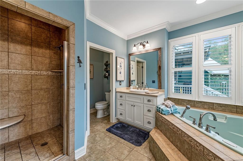 Ellijay, Georgia, 30540, United States, 4 Bedrooms Bedrooms, ,3 BathroomsBathrooms,Residential,Active,1968102