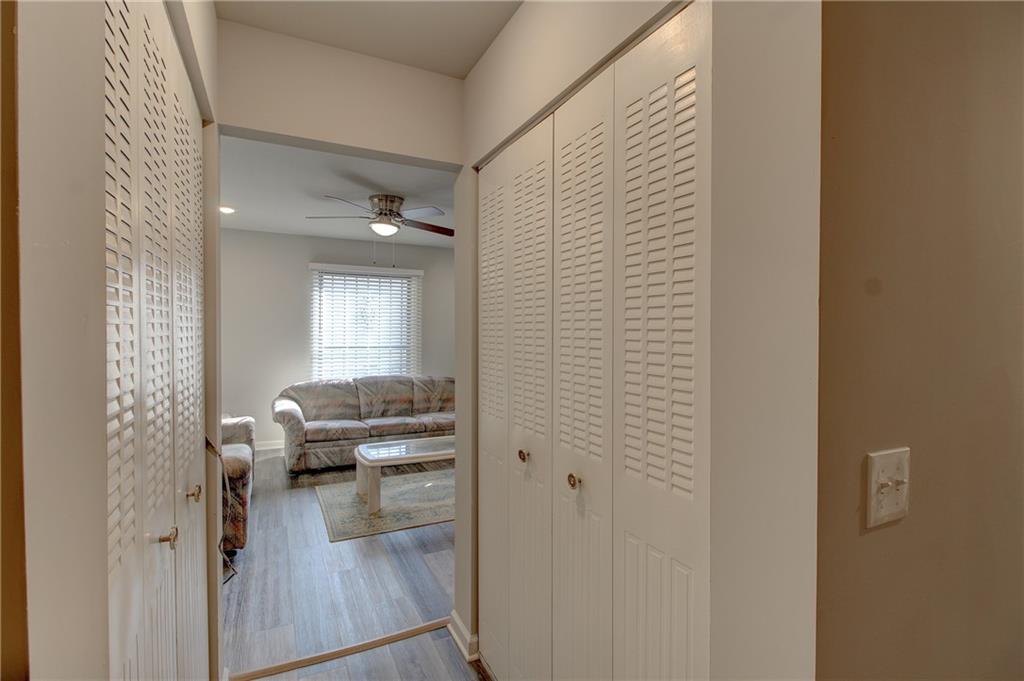 3252 Abbeywood Drive, Decatur, Georgia image 17
