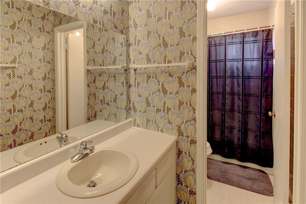 3252 Abbeywood Drive, Decatur, Georgia image 19