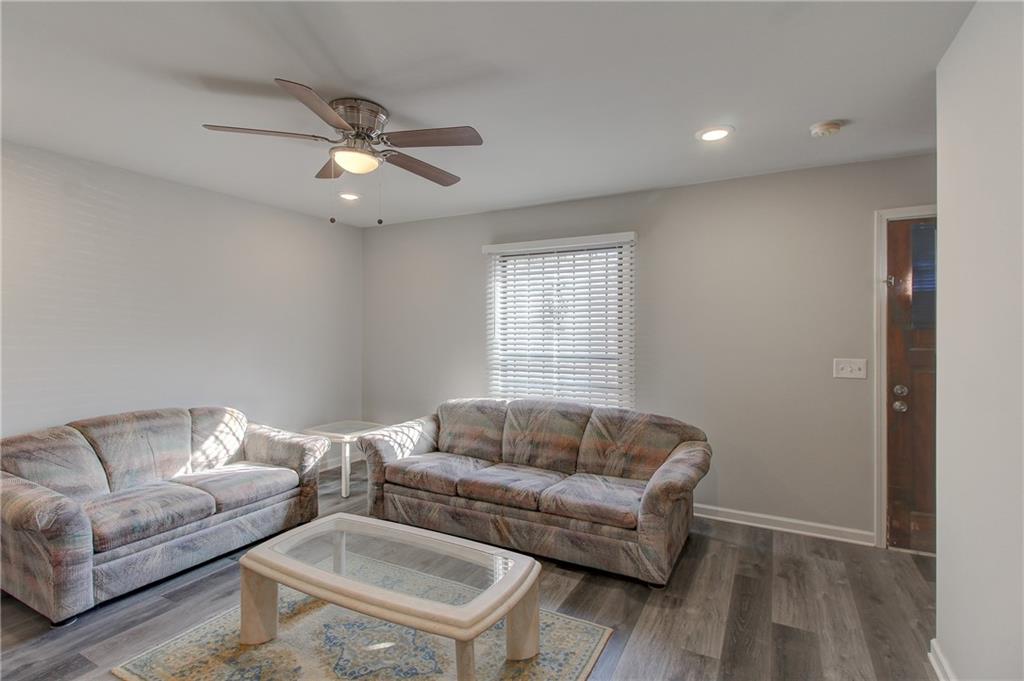 3252 Abbeywood Drive, Decatur, Georgia image 6