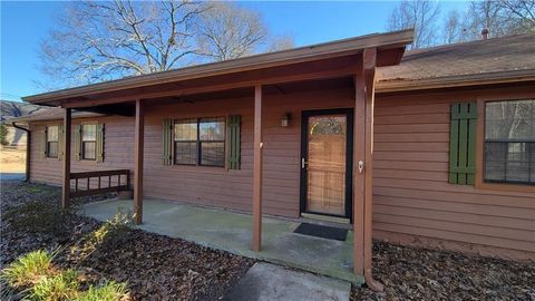 557 Mccullough Road Stockbridge GA 30281