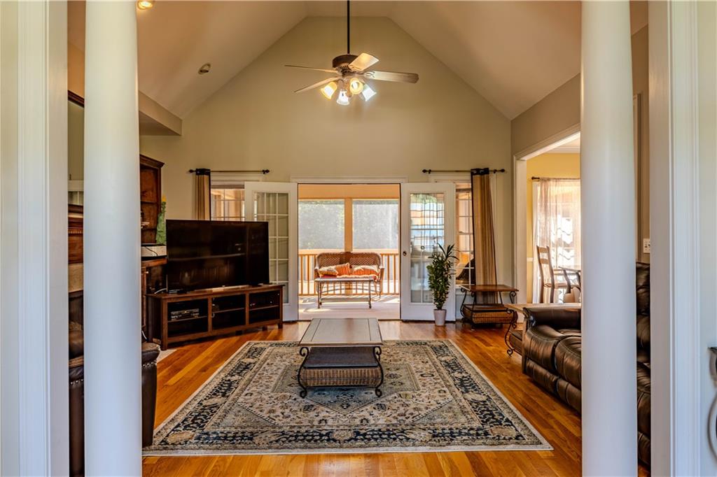 31 Bluff Mountain Drive