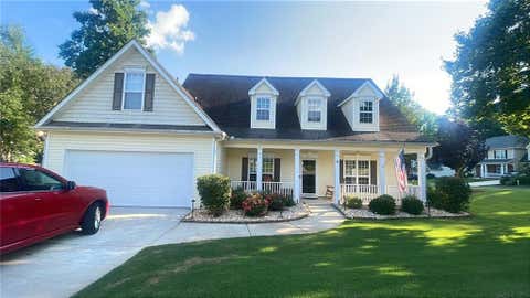 Homes For Sale - 5 Park Forest Curve<br/> Newnan, GA 30265