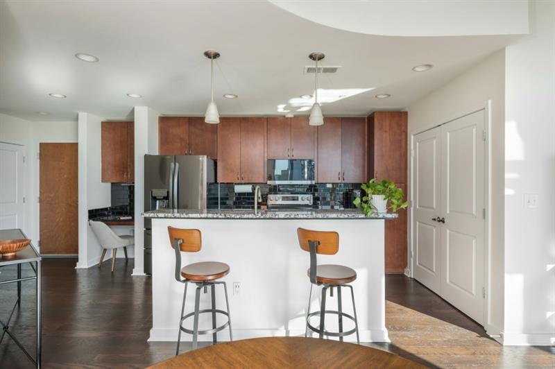 860 Peachtree Street 1418
