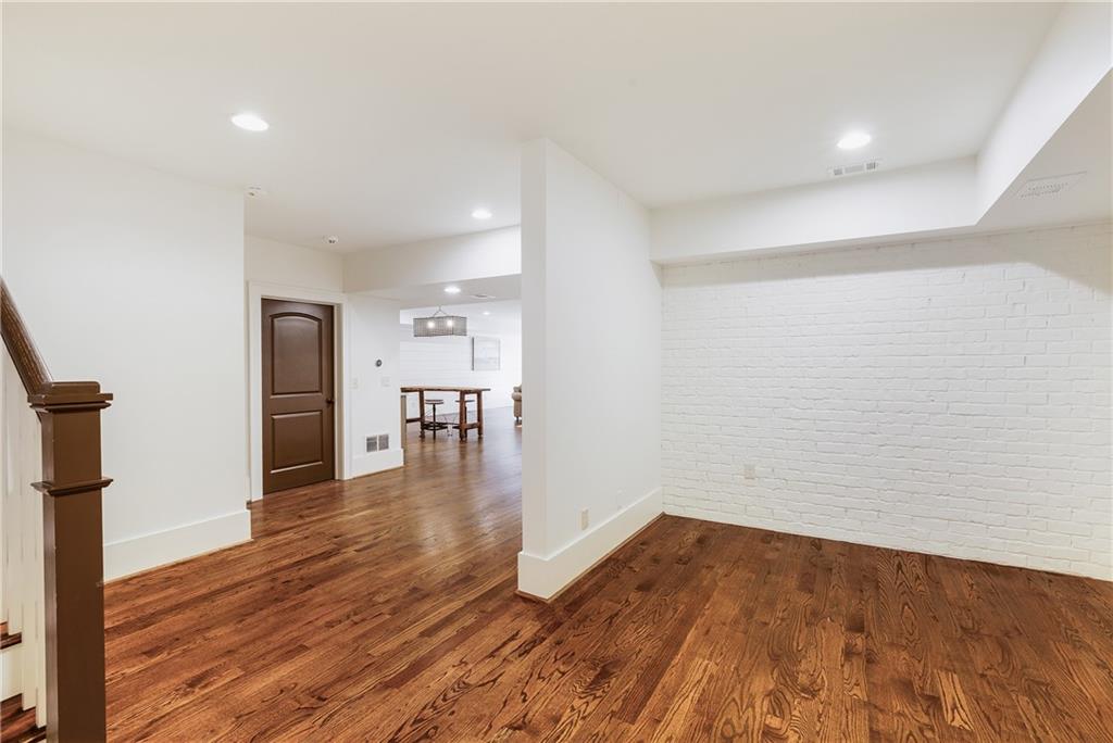 210 Tifton Lane, Roswell, Georgia image 48