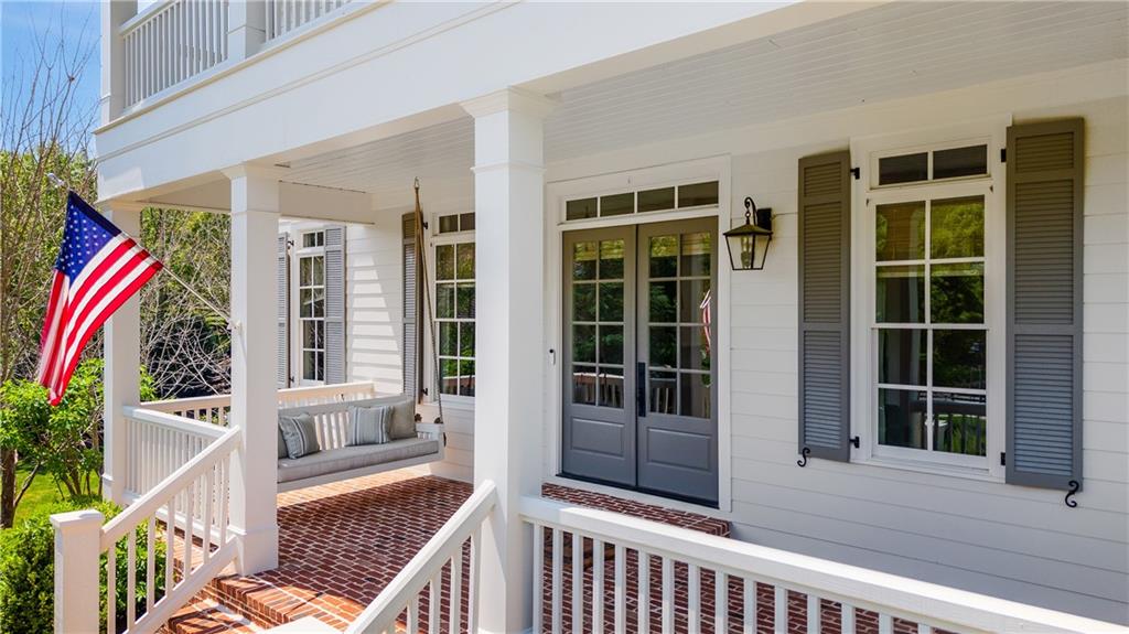 210 Tifton Lane, Roswell, Georgia image 2