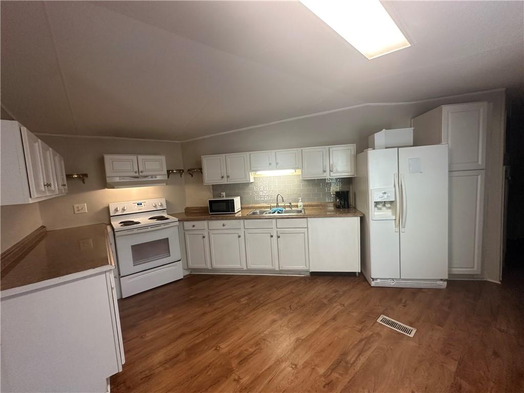 14 Craig Drive, Conyers, Georgia image 8