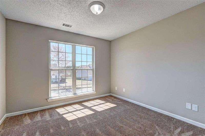 6776 Gina Agha Circle, Lithonia, Georgia image 7
