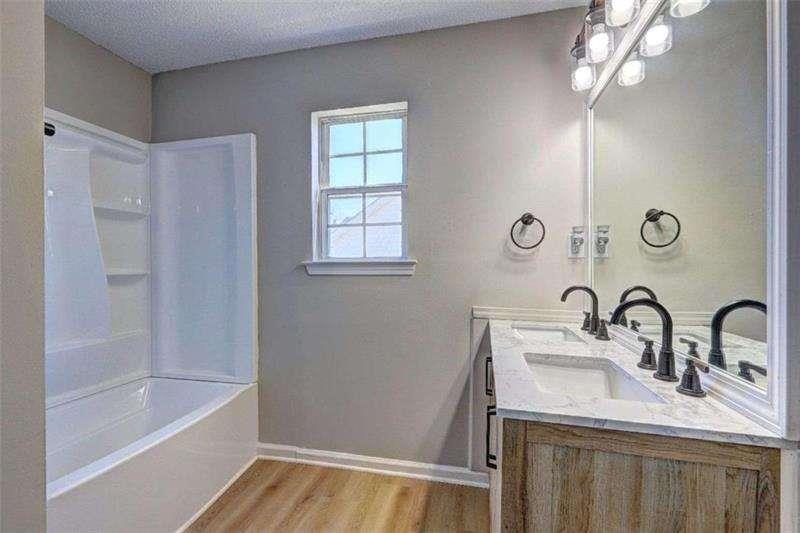 6776 Gina Agha Circle, Lithonia, Georgia image 6