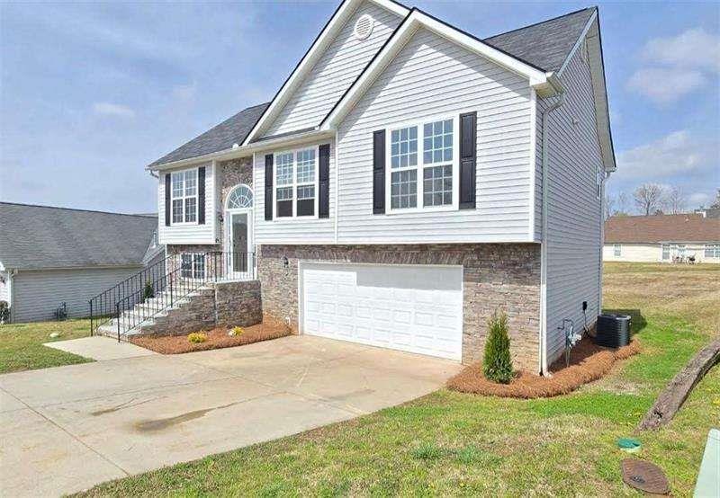 6776 Gina Agha Circle, Lithonia, Georgia image 1