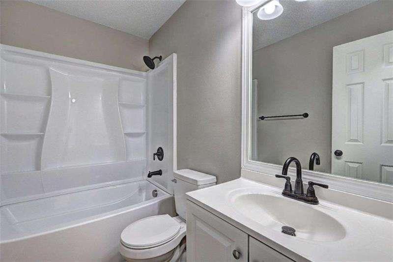 6776 Gina Agha Circle, Lithonia, Georgia image 8