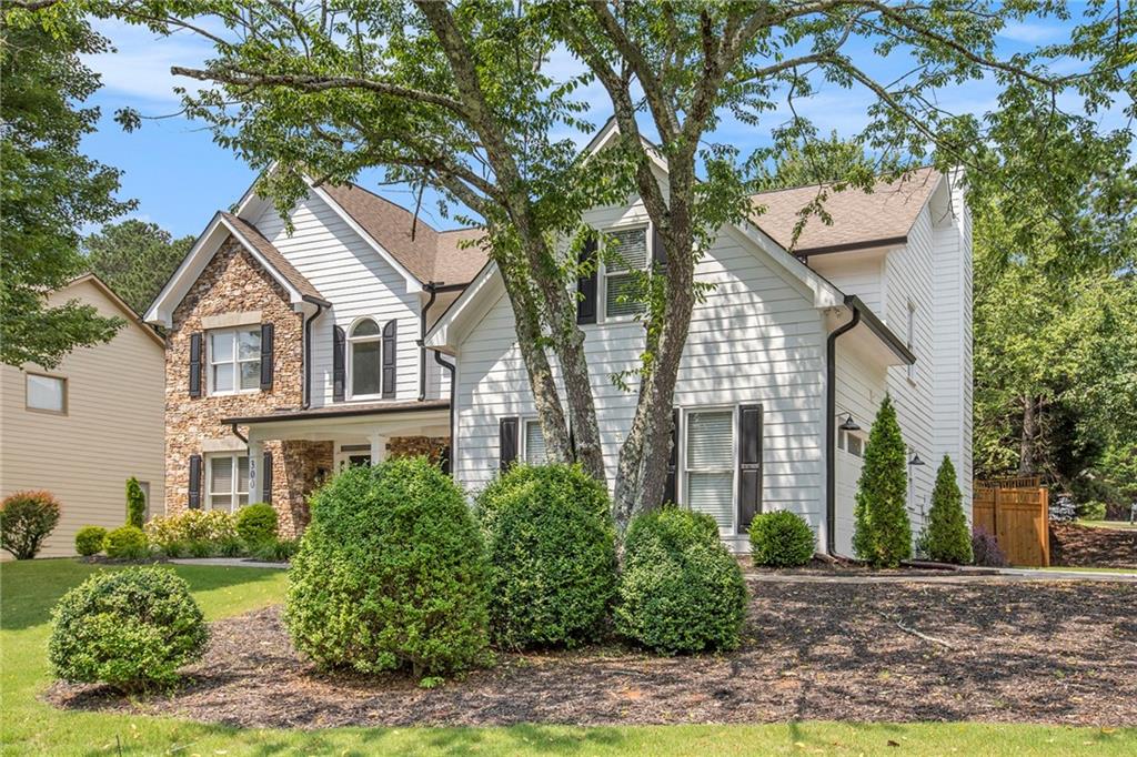 300 Windsor Chase Trail